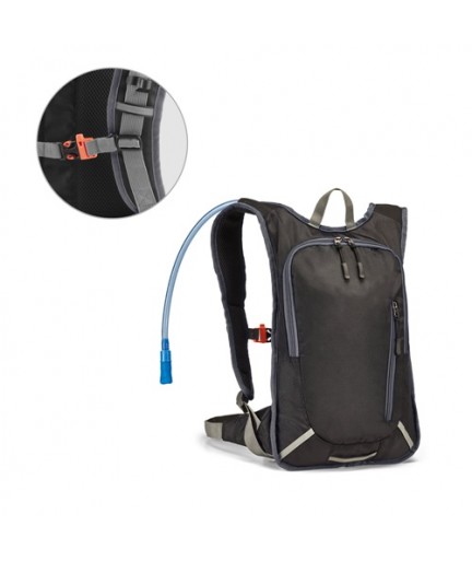 MOUNTI. Zaino sportivo con sacca idrica